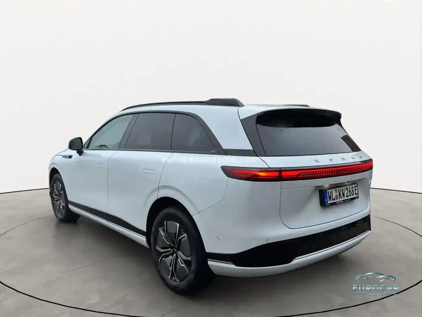 XPENG G9