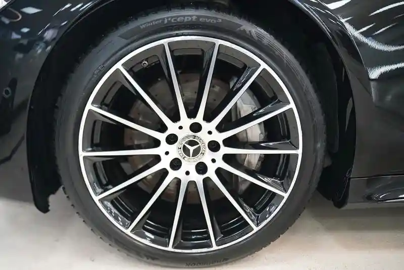 Mercedes-Benz S 500