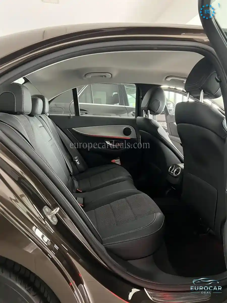 Mercedes-Benz E 200