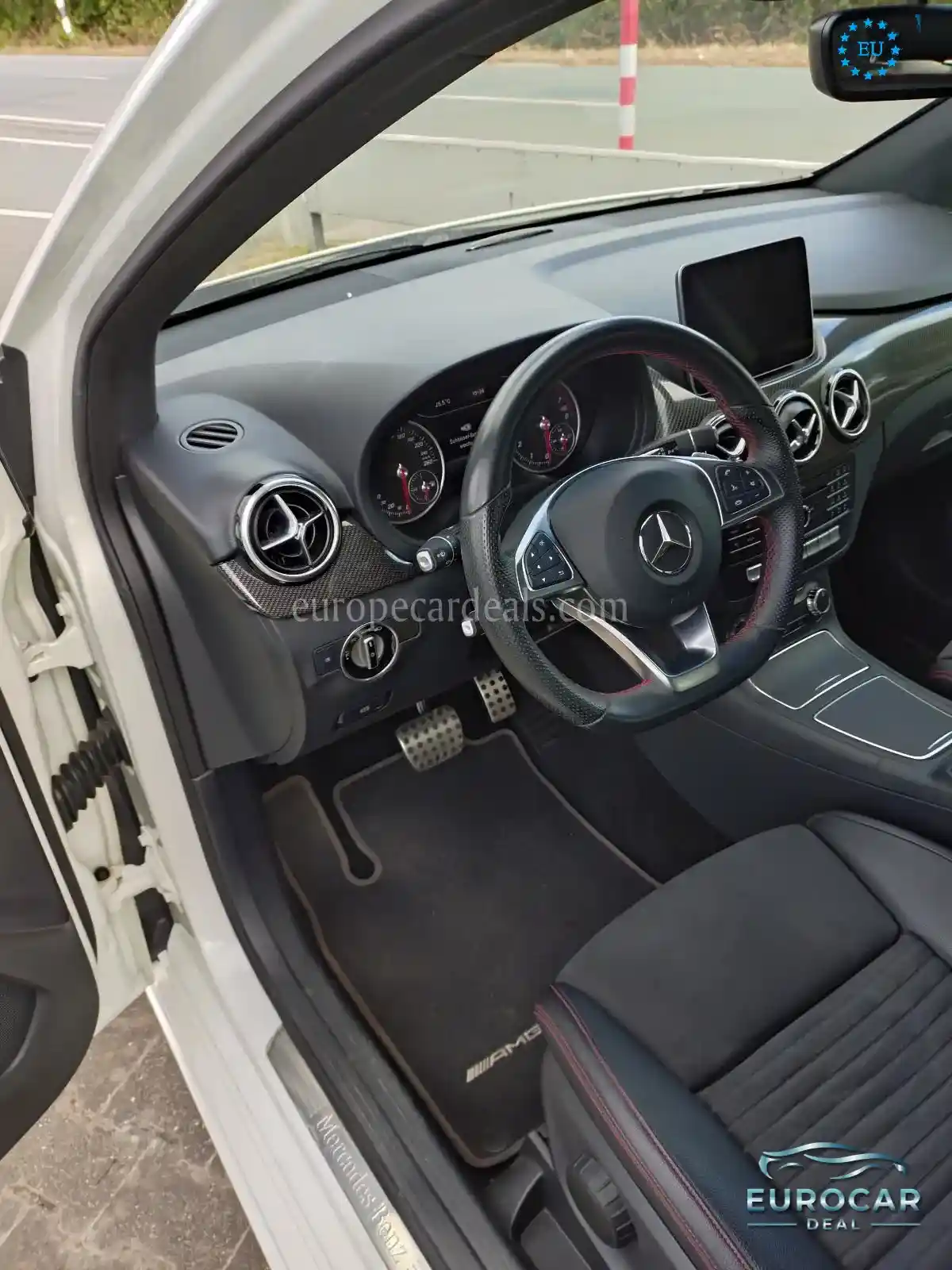 Mercedes-Benz B 180