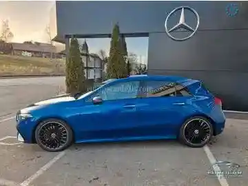 Mercedes-Benz A 220