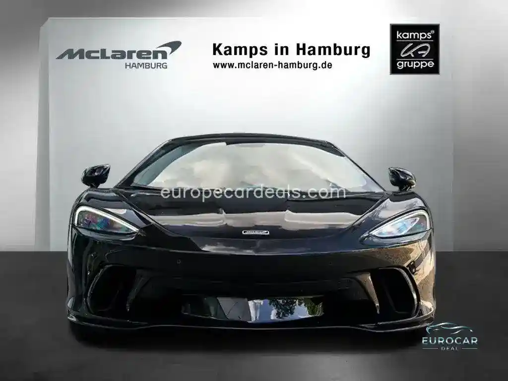McLaren GT