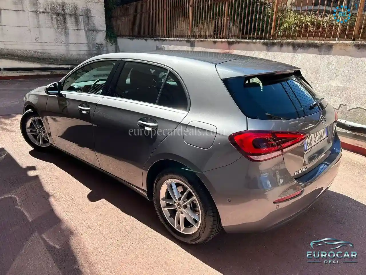 Mercedes-Benz A 180