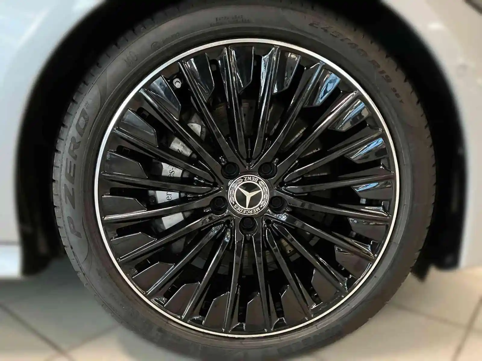 Mercedes-Benz CLE 200