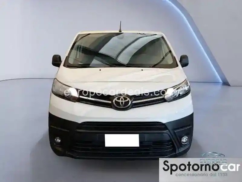 Toyota Proace (Verso)