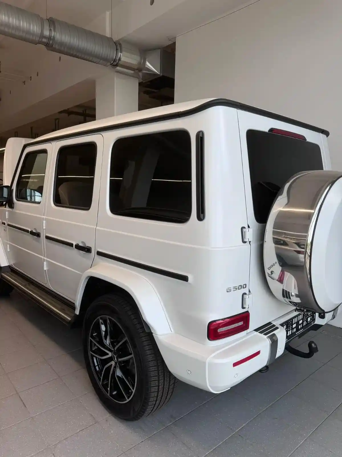 Mercedes-Benz G 500
