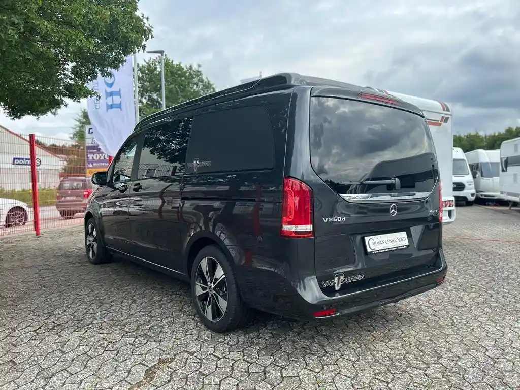 Mercedes-Benz V 250