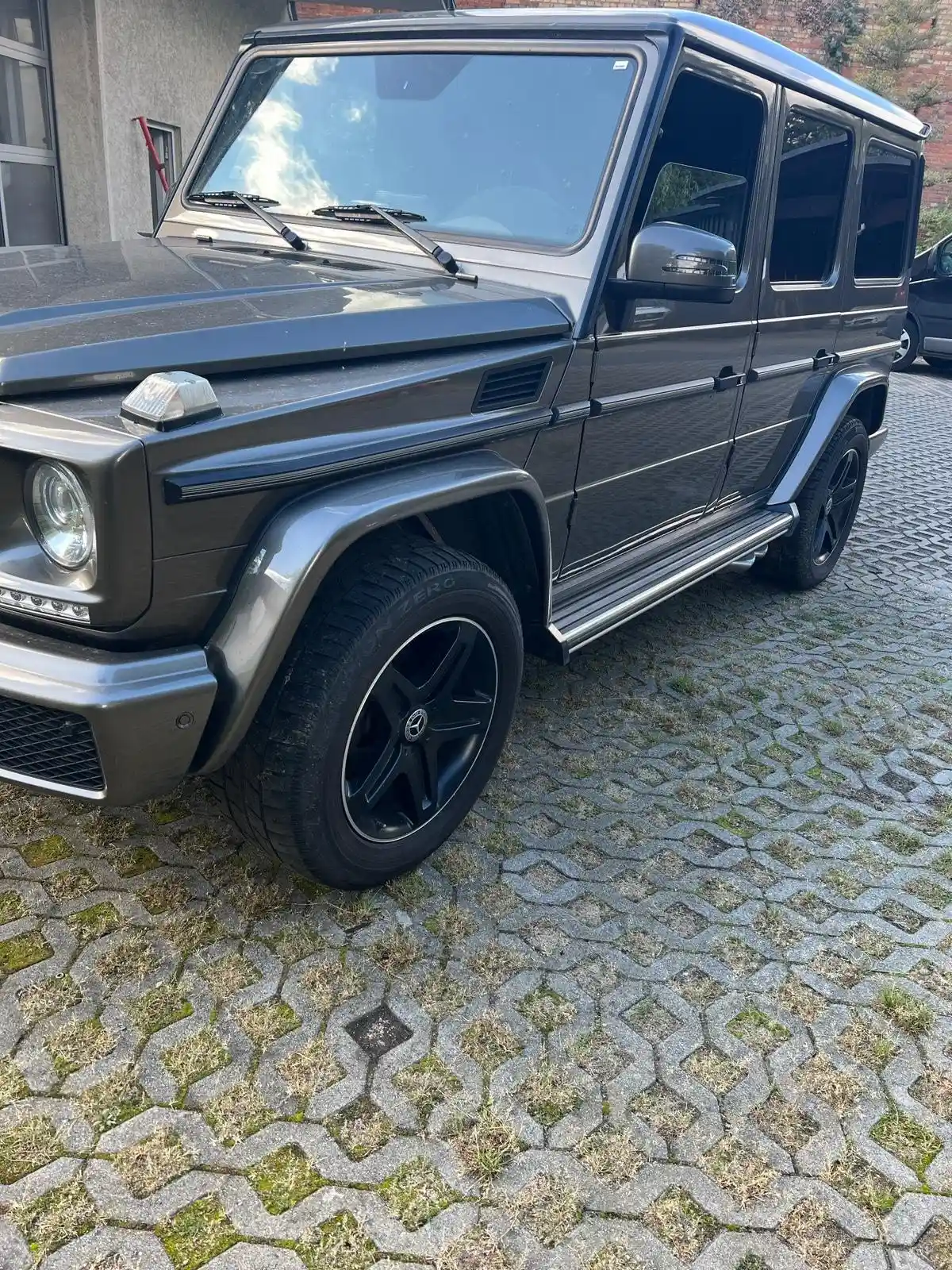 Mercedes-Benz G 500