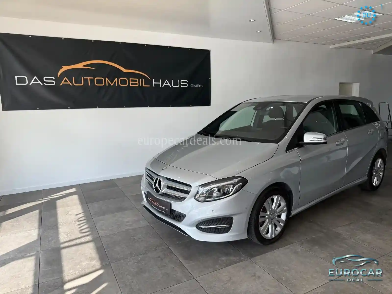 Mercedes-Benz B 180