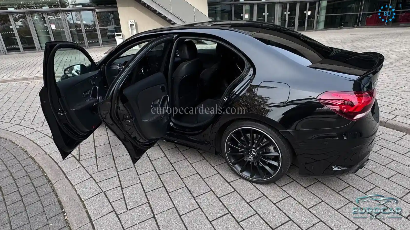 Mercedes-Benz A 35 AMG