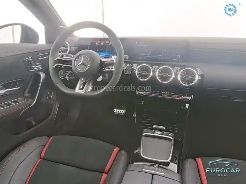 Mercedes-Benz CLA 35 AMG
