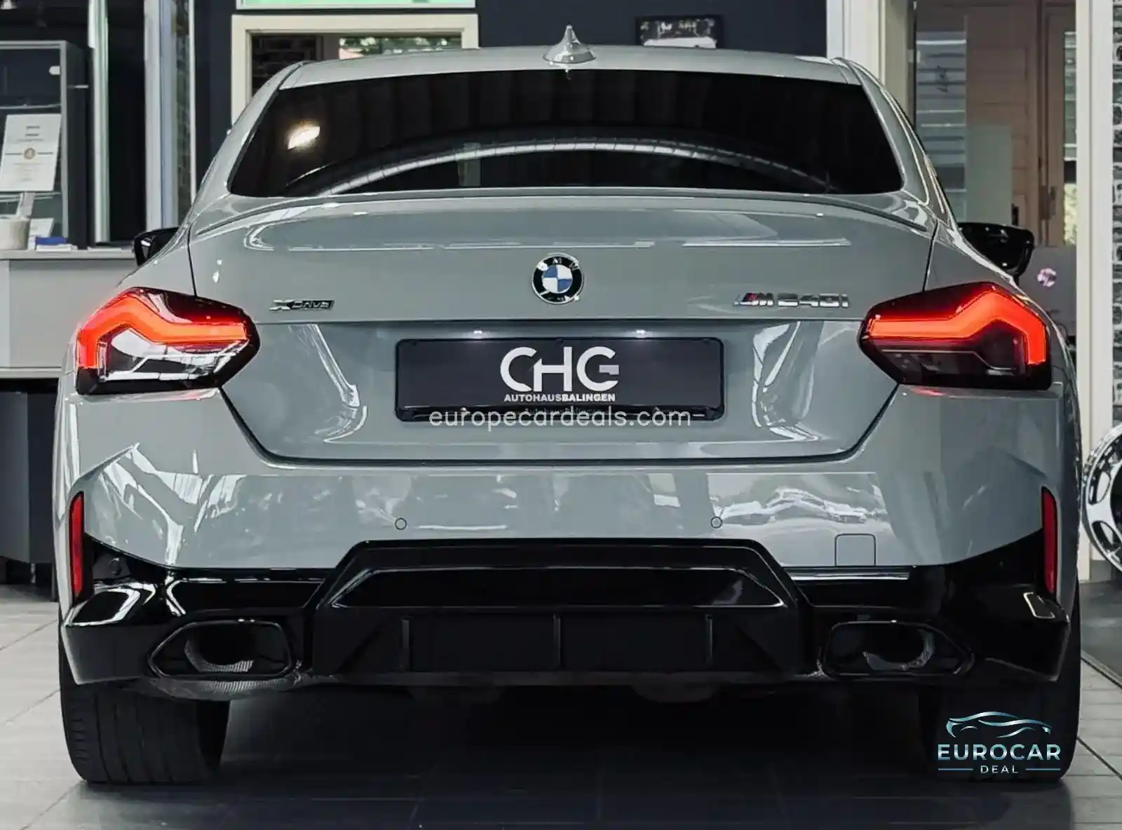 BMW M240i