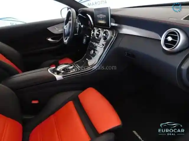 Mercedes-Benz C 63 AMG