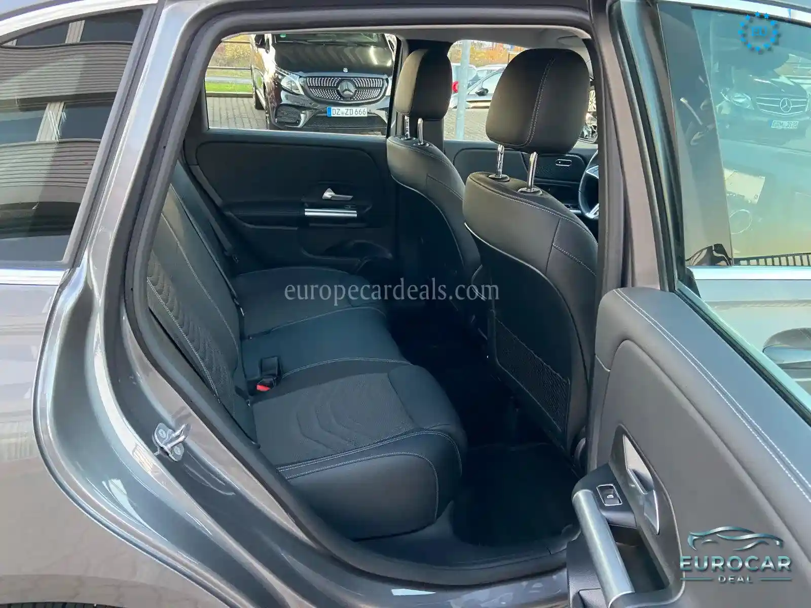 Mercedes-Benz B 200