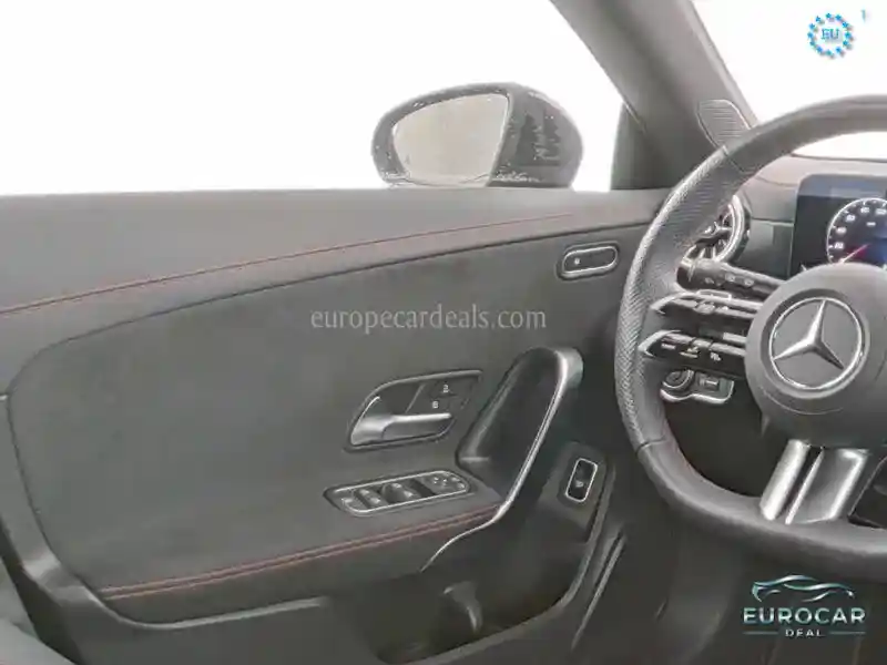 Mercedes-Benz CLA 200 Shooting Brake