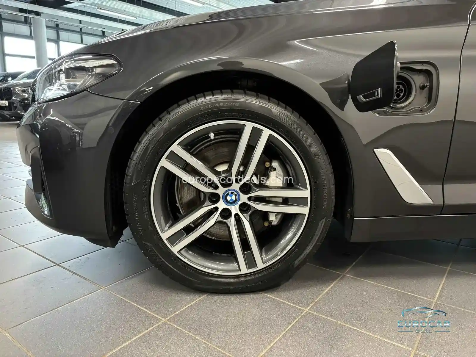 BMW 530