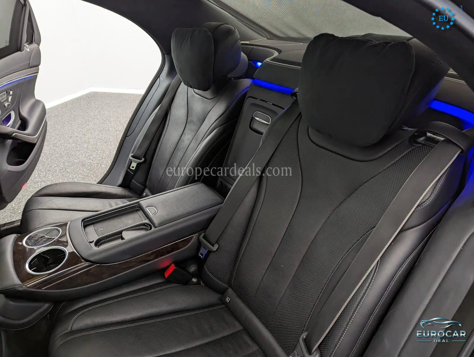 Mercedes-Benz S 560