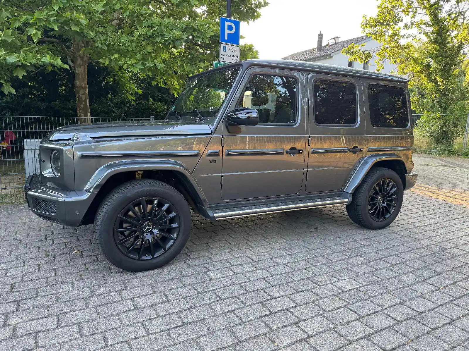 Mercedes-Benz G 500