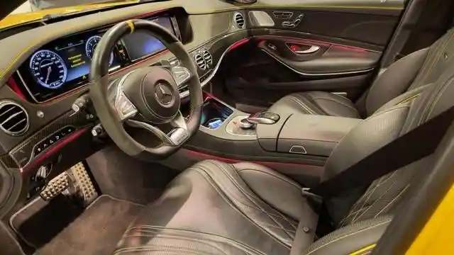 Mercedes-Benz S 65 AMG