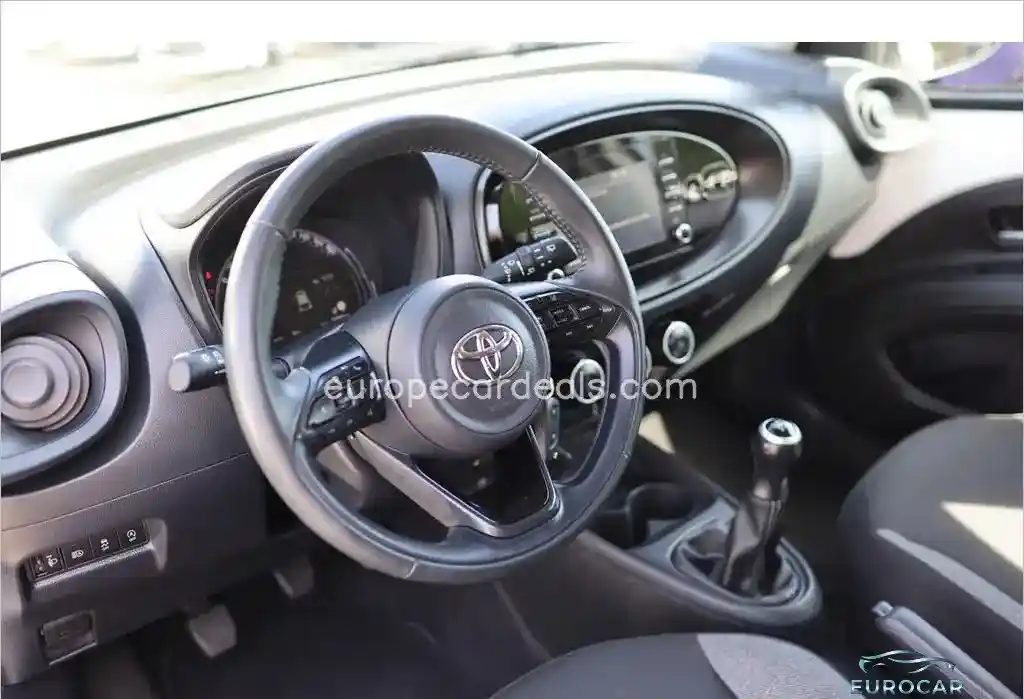 Toyota Aygo (X)