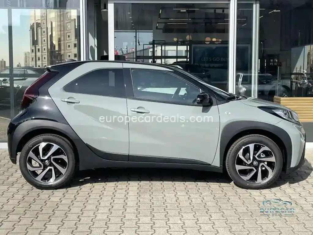 Toyota Aygo (X)