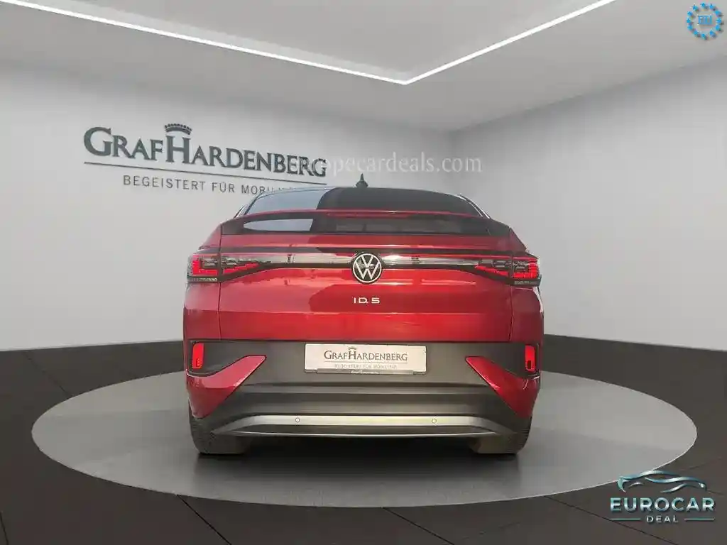 Volkswagen ID.5