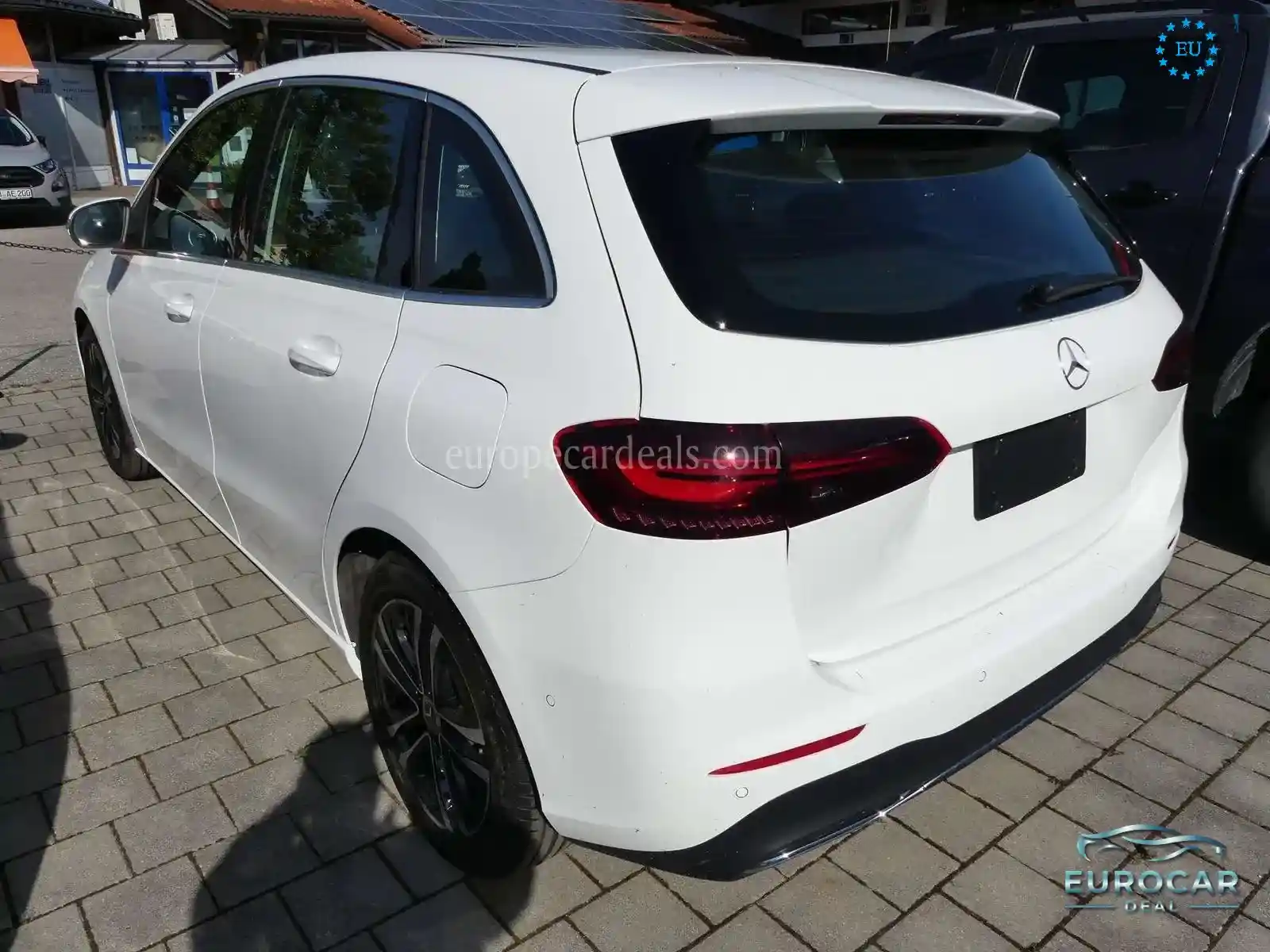 Mercedes-Benz B 200