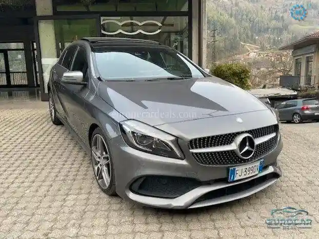 Mercedes-Benz A 200