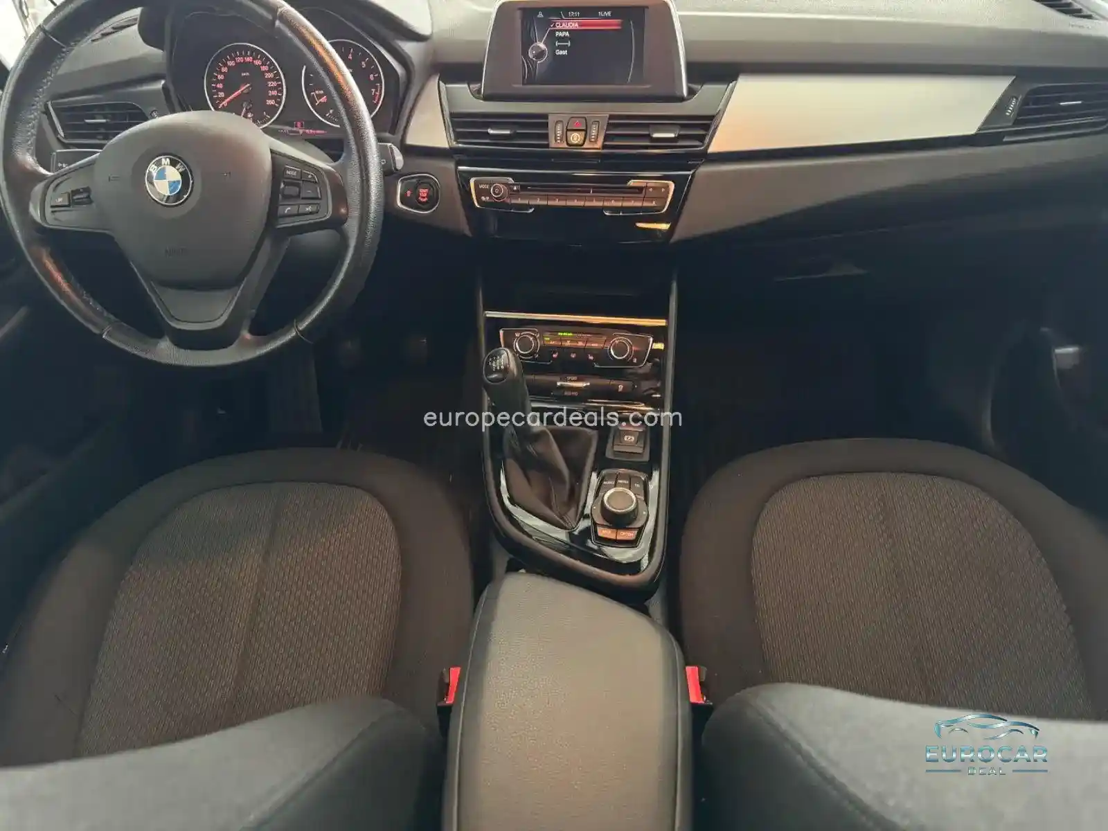 BMW 218