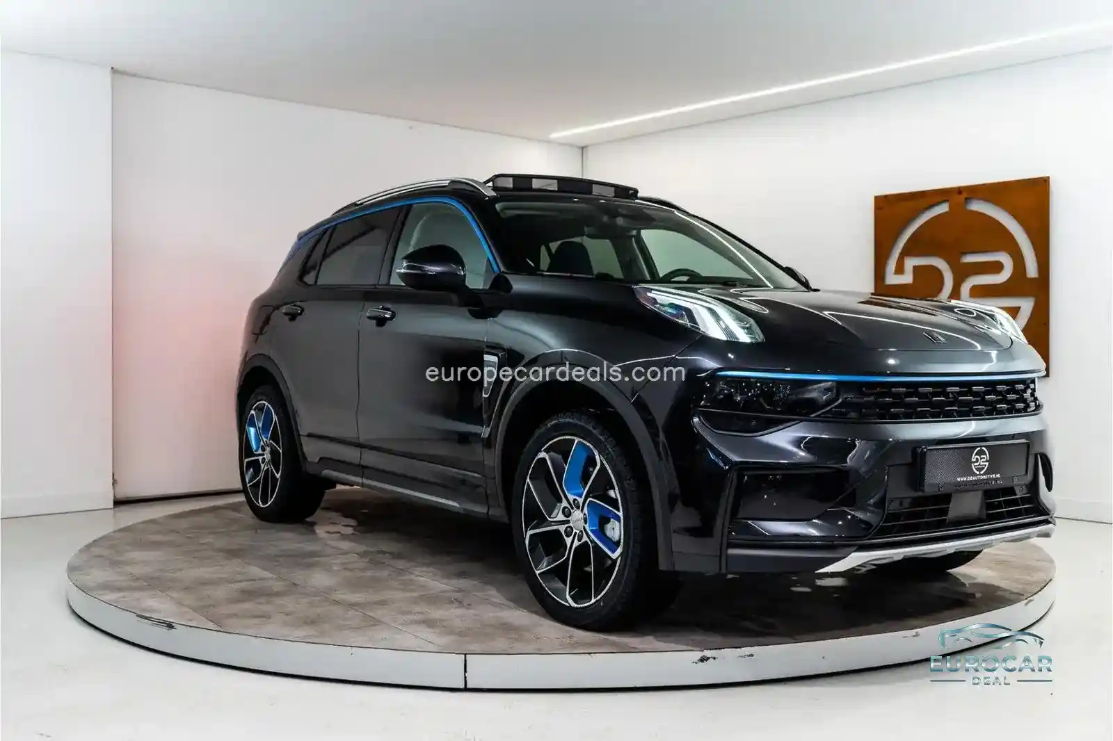 Lynk&Co 01