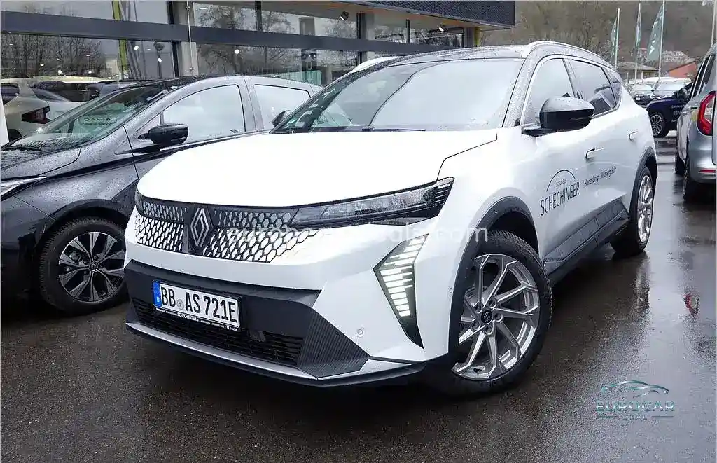 Renault Scenic E-TECH