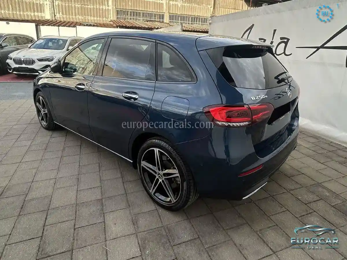 Mercedes-Benz B 250