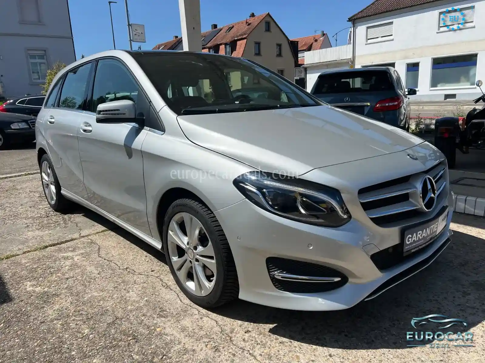 Mercedes-Benz B 200
