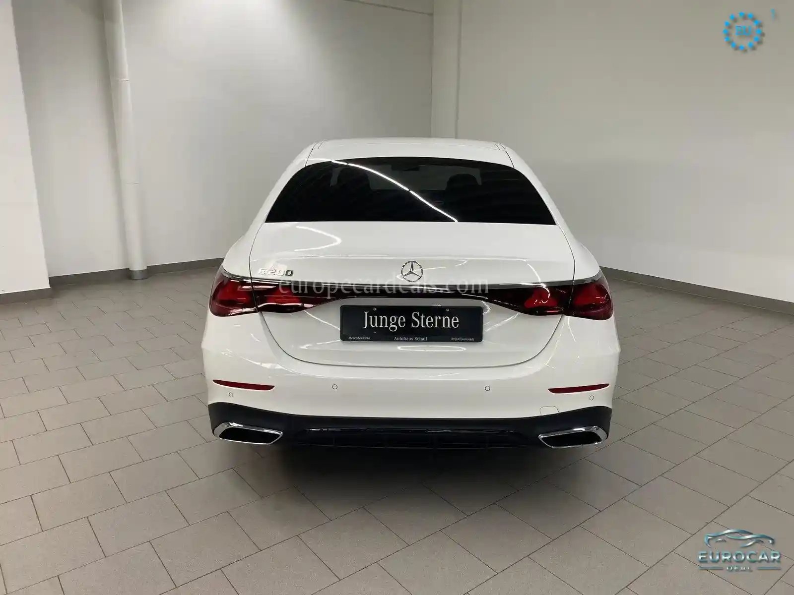 Mercedes-Benz E 200