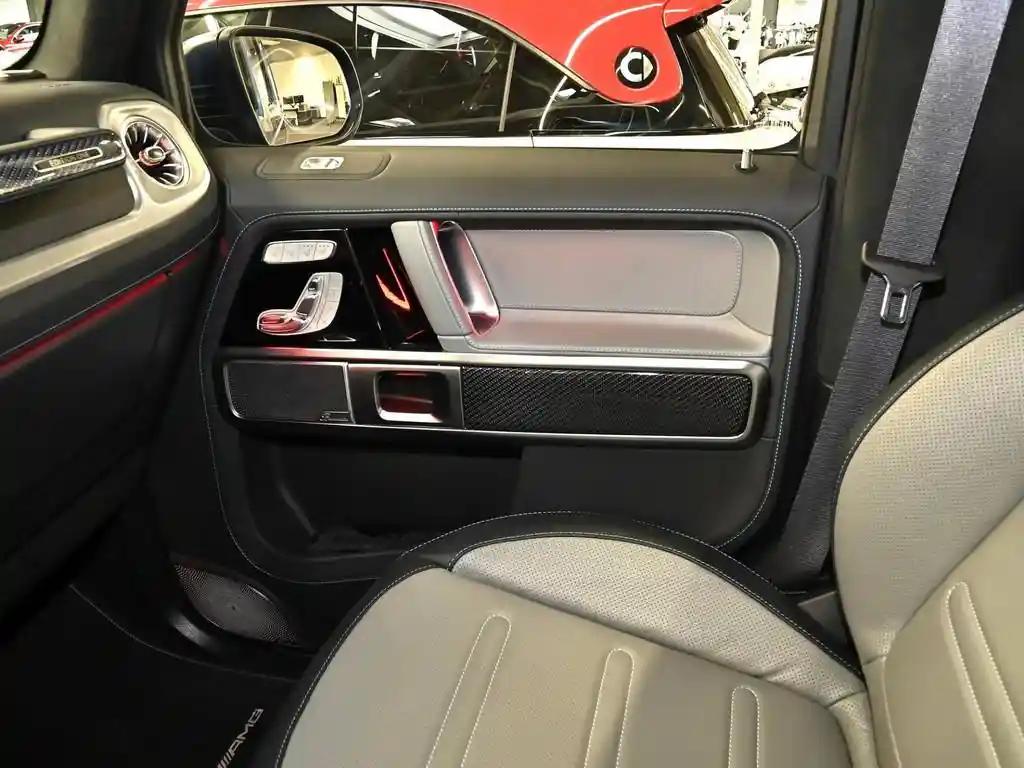 Mercedes-Benz G 580