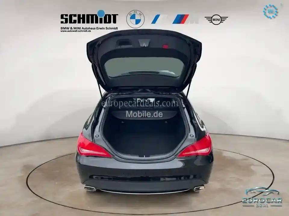 Mercedes-Benz CLA 180 Shooting Brake