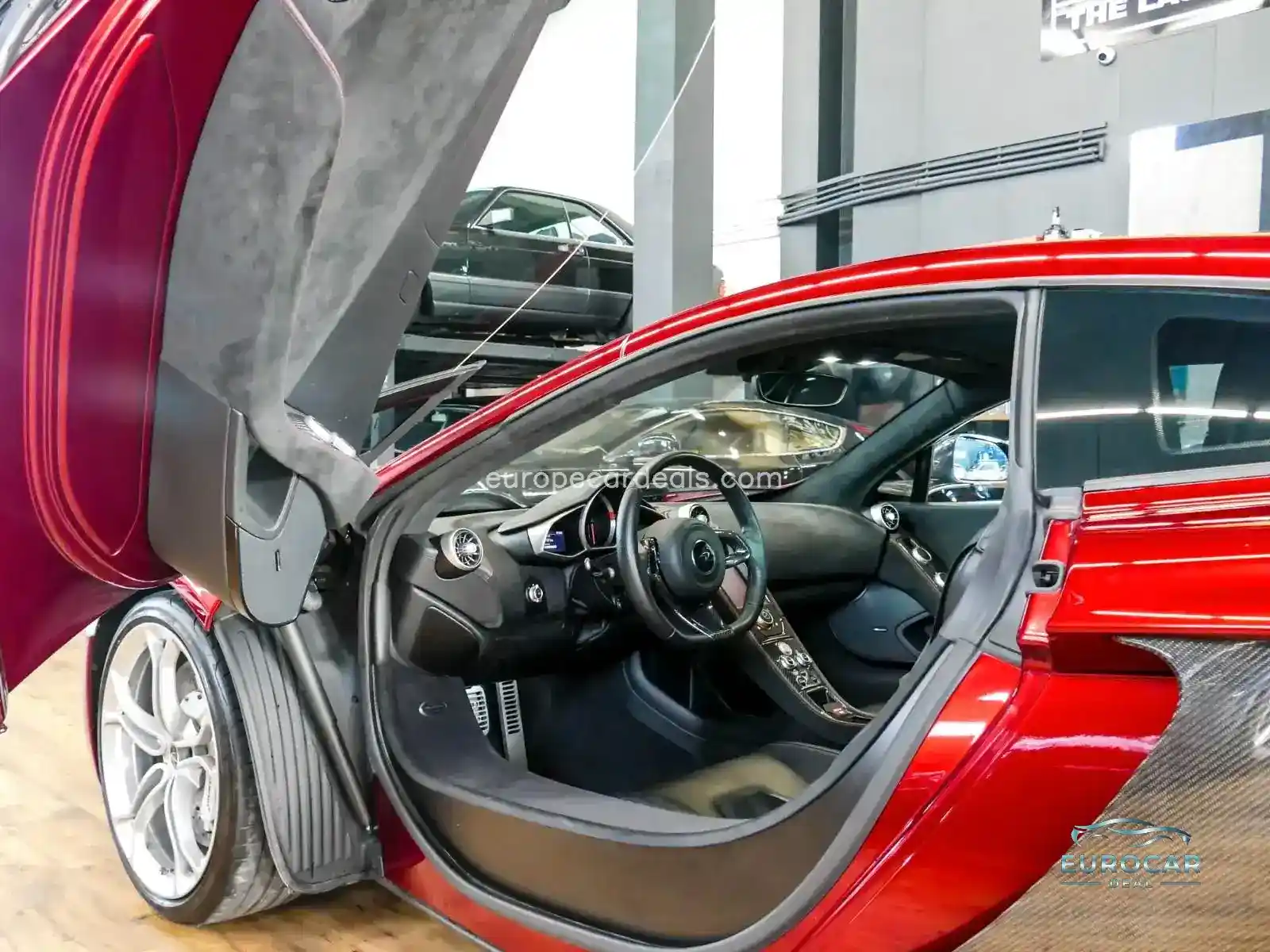 McLaren MP4-12C