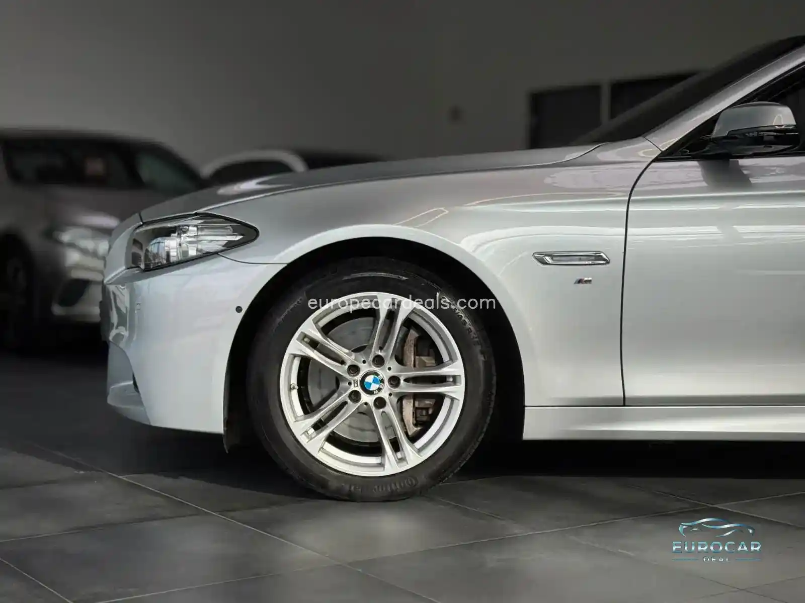 BMW 530