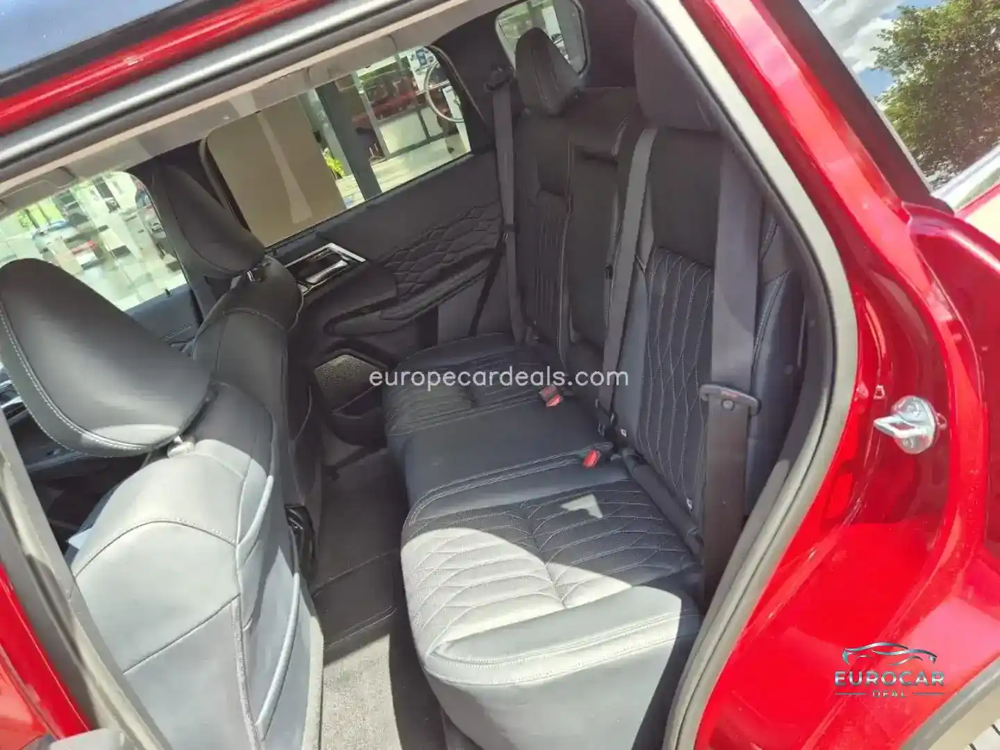Mitsubishi Plug-in Hybrid Outlander