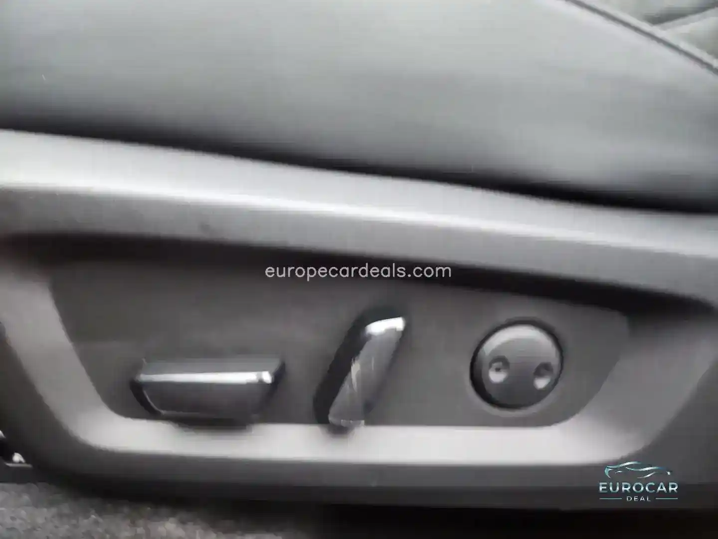 Mitsubishi Plug-in Hybrid Outlander