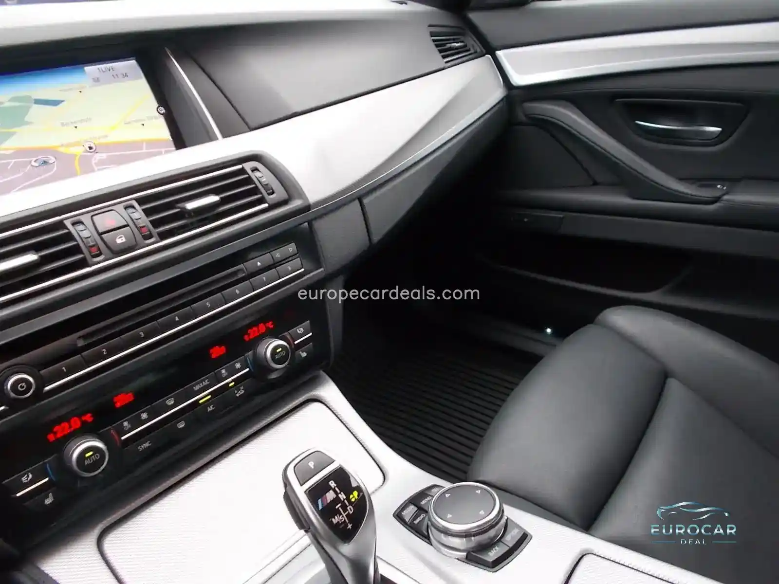 BMW M550