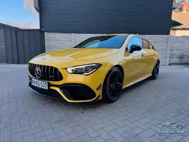 Mercedes-Benz CLA 45 AMG Shooting Brake