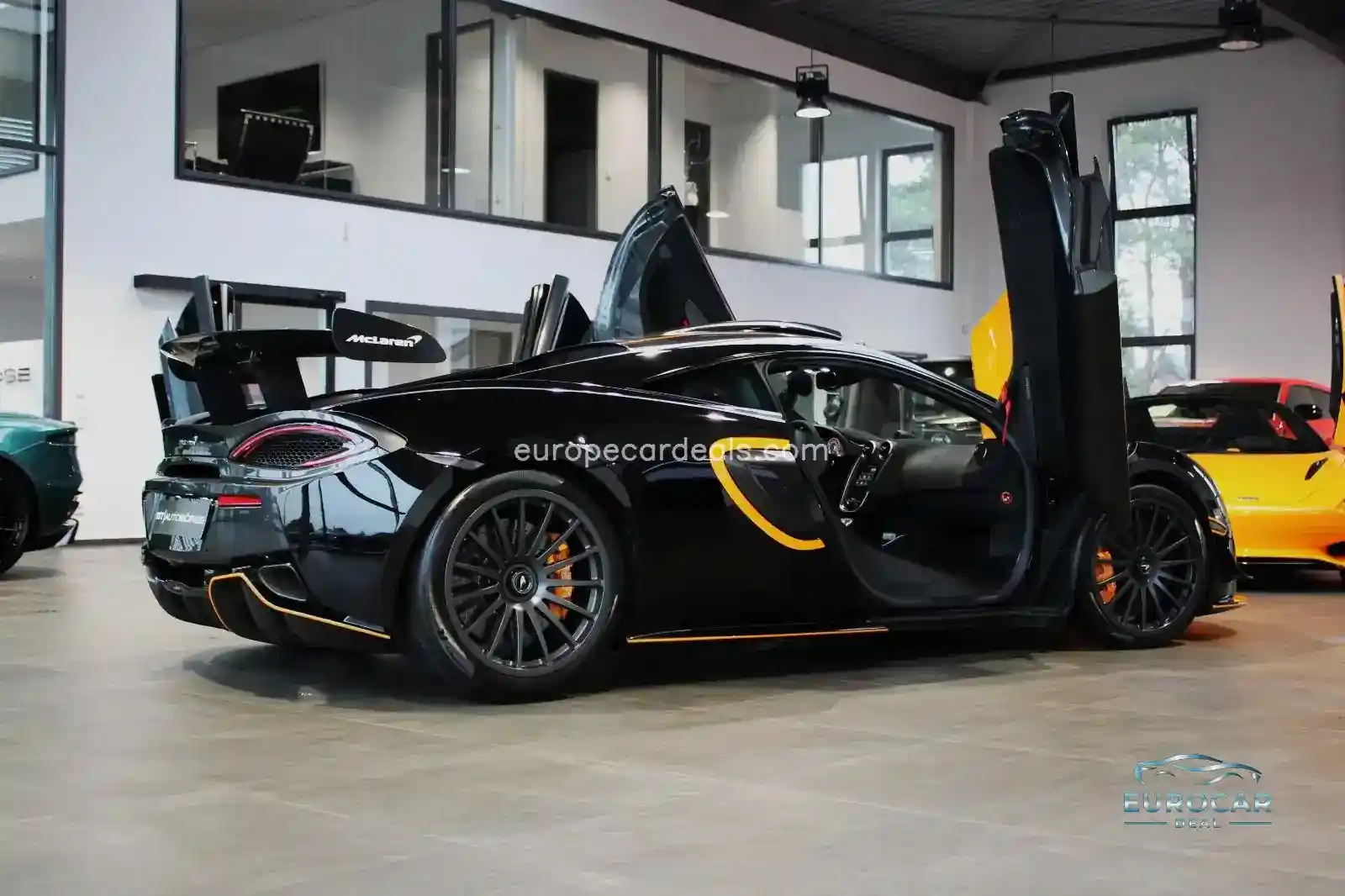 McLaren 620R
