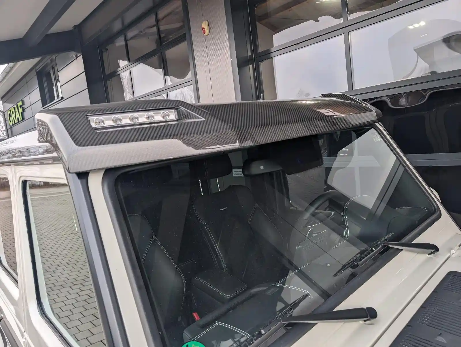 Mercedes-Benz G 500