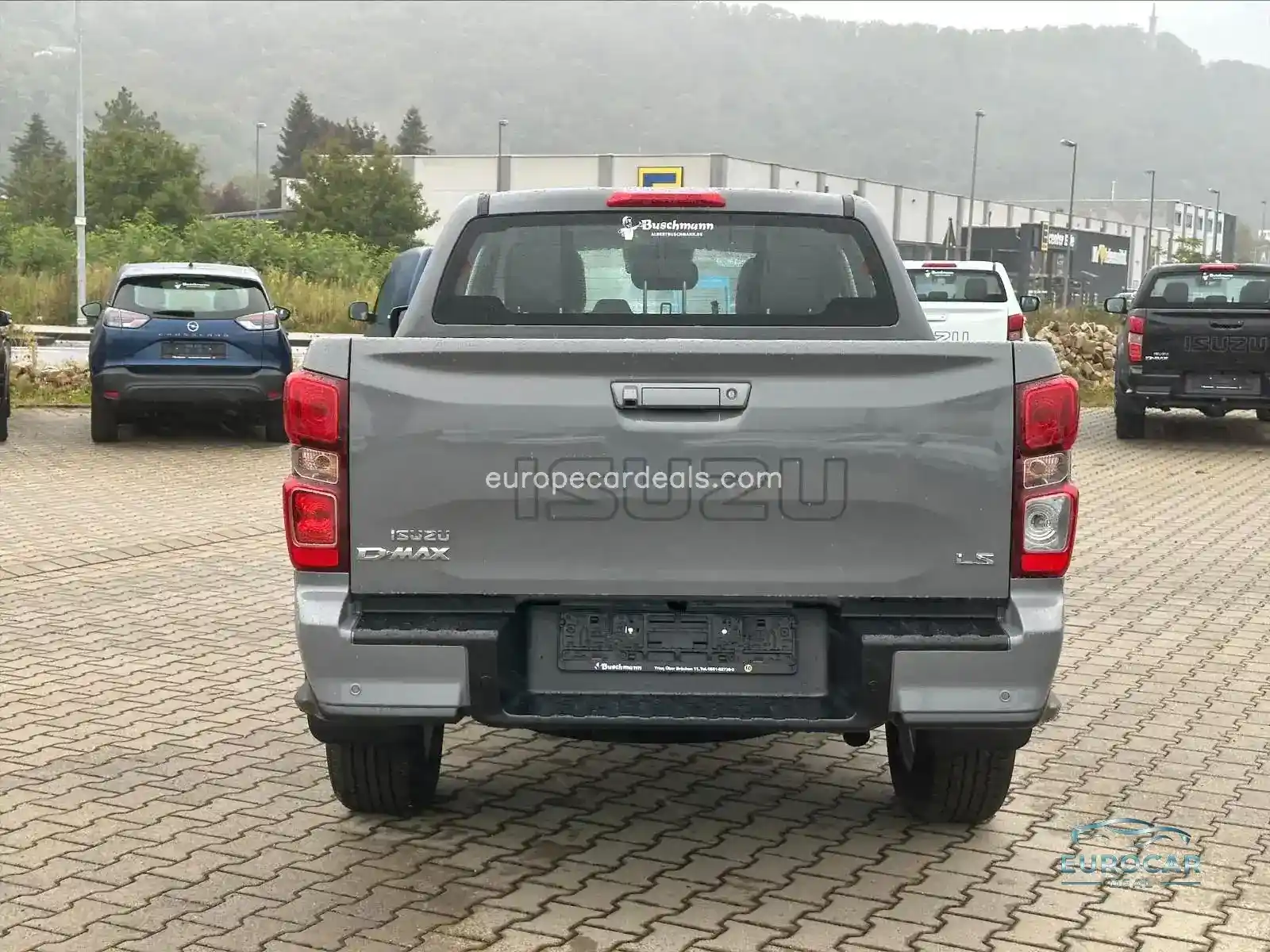 D-MAX 4×4 LS A/T DoubleCab