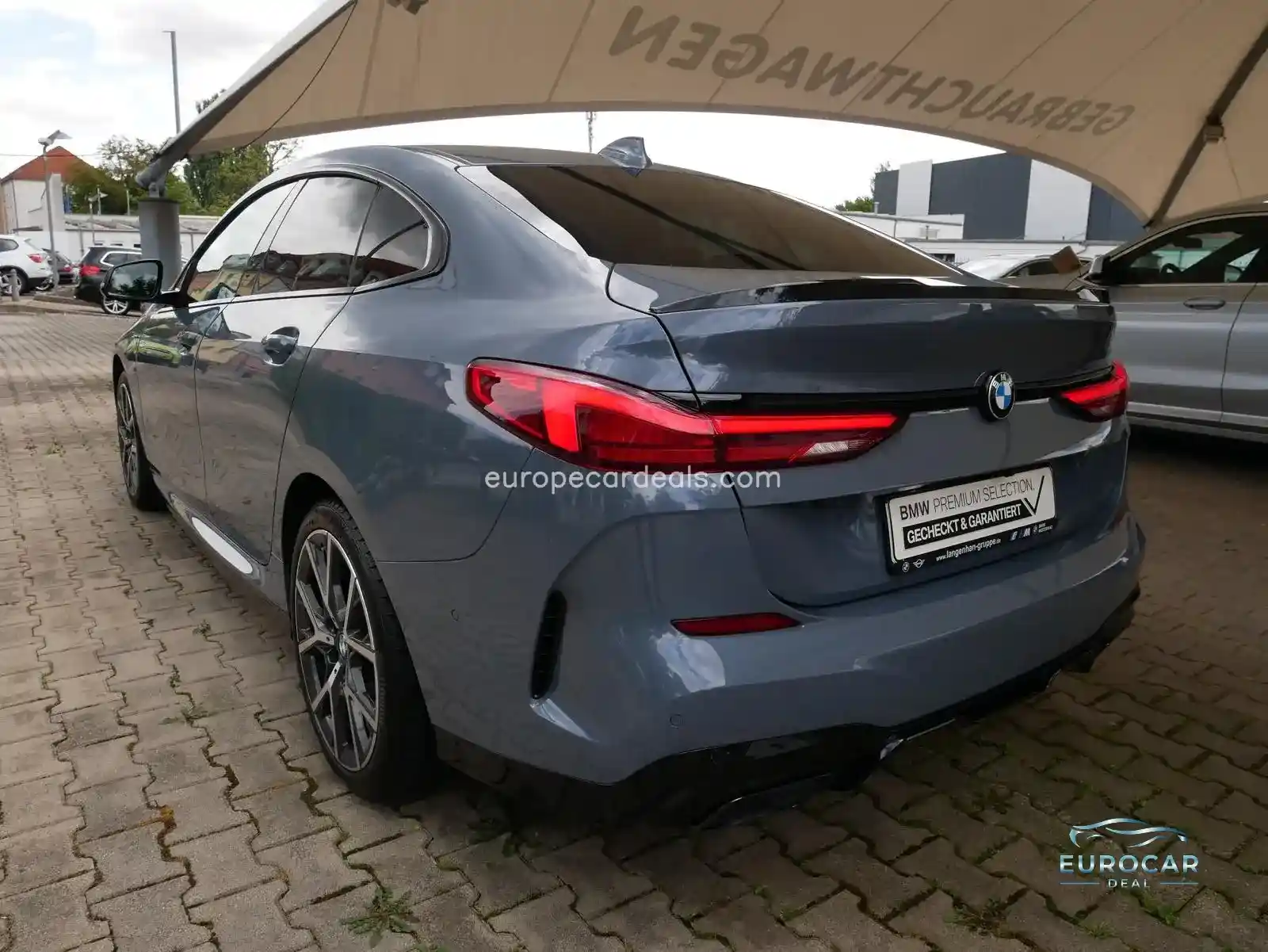 BMW M235