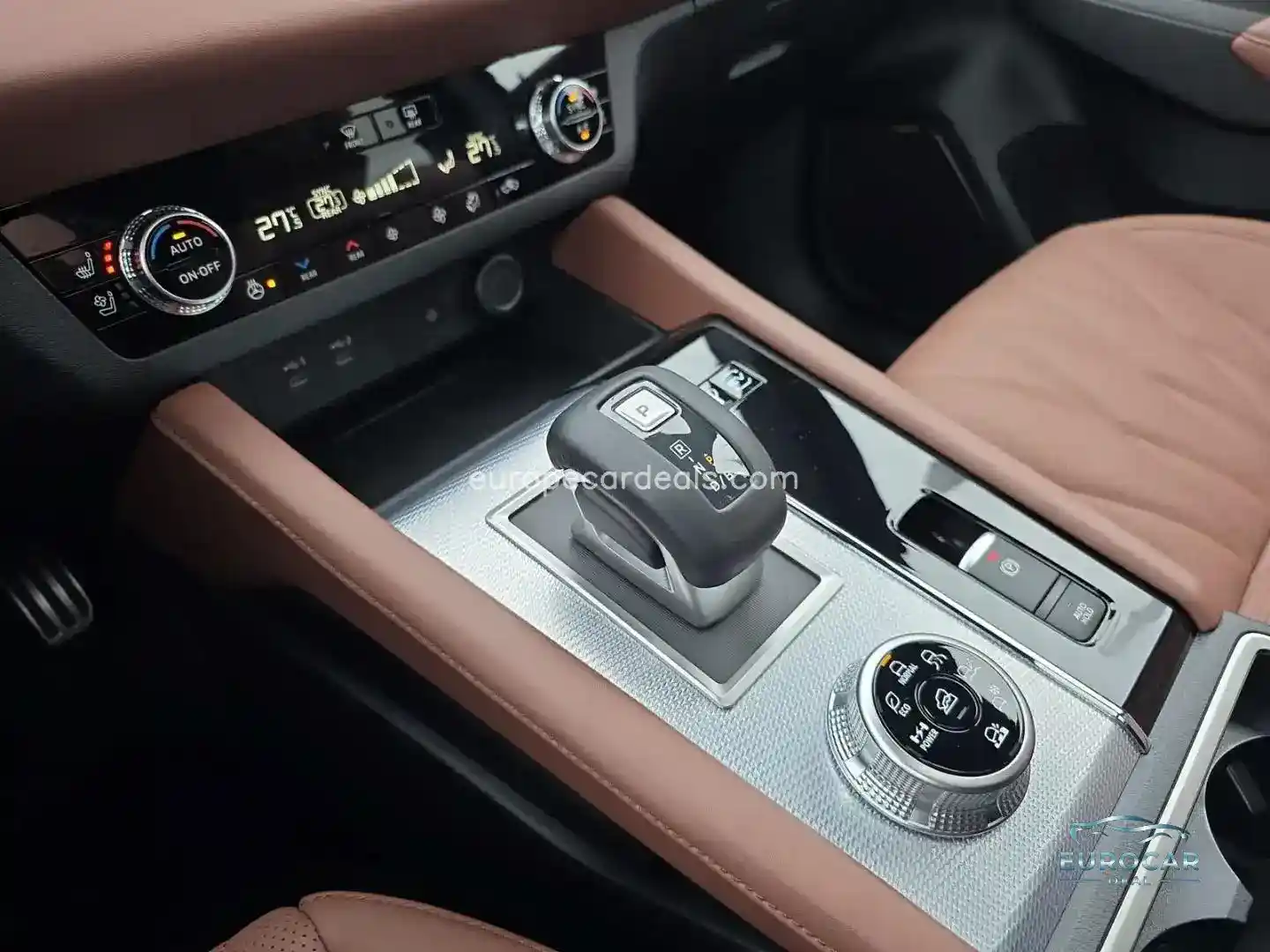 Mitsubishi Plug-in Hybrid Outlander