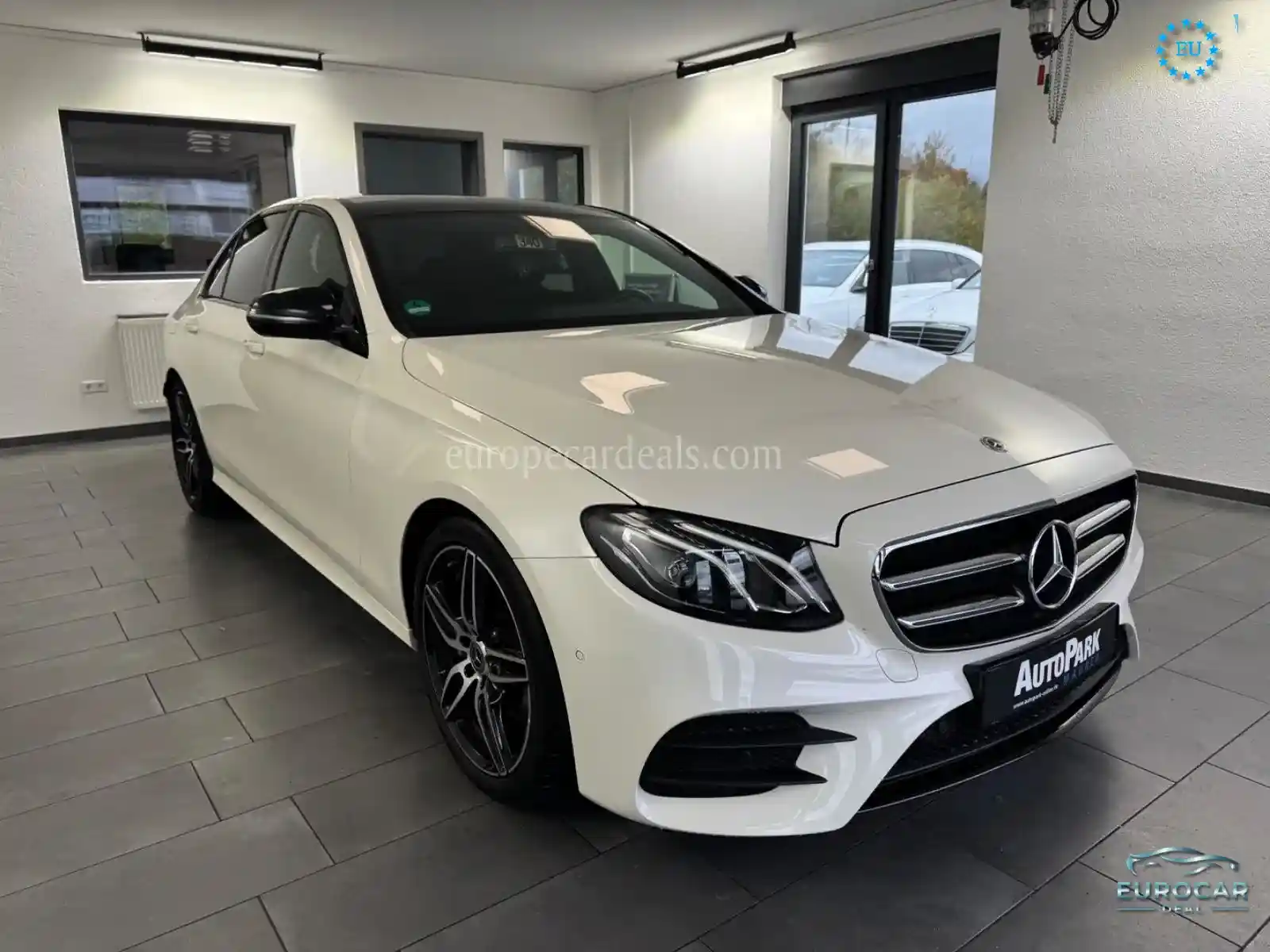 Mercedes-Benz E 200