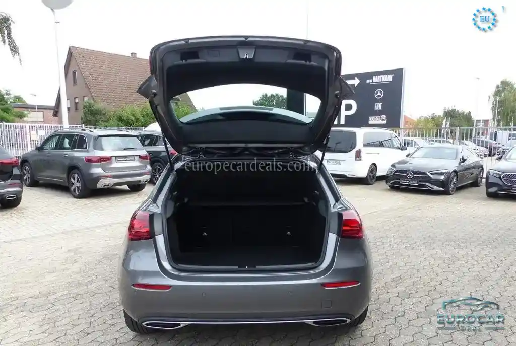 Mercedes-Benz A 180