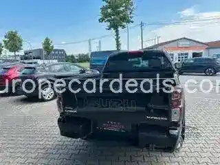 Double Cab 4WD V-CROSS ! Tageszulassung !